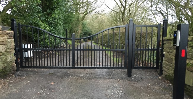 Metal Swinging Gates in Ashridge Court